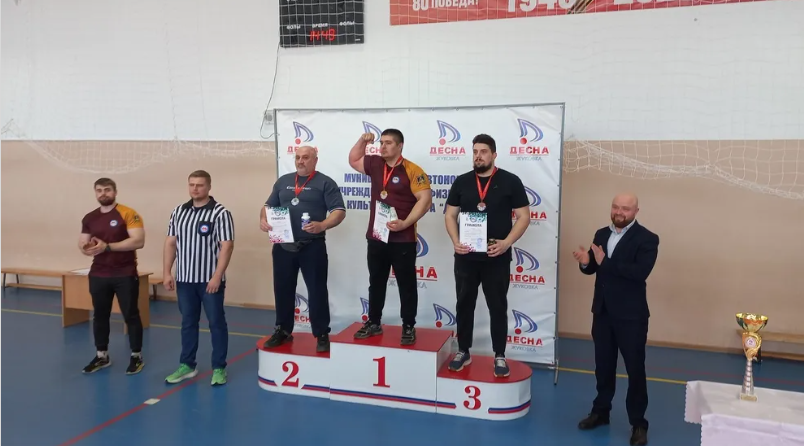 В Жуковке  Брнщины прошёл представительный турнир по армрестлингу