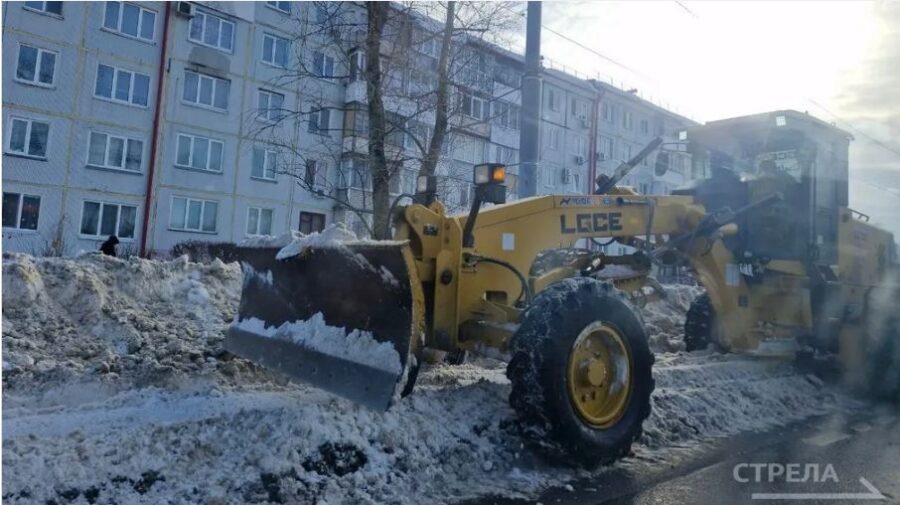 За сутки с улиц Брянска вывезли 2056 тонн снега