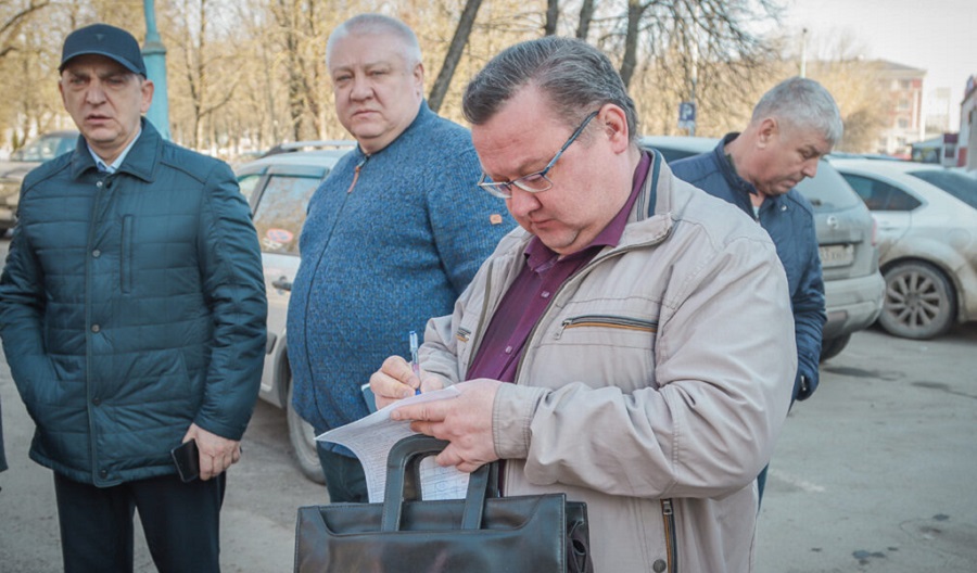 Комиссии проверили более 150 городских объектов, находящихся на гарантии