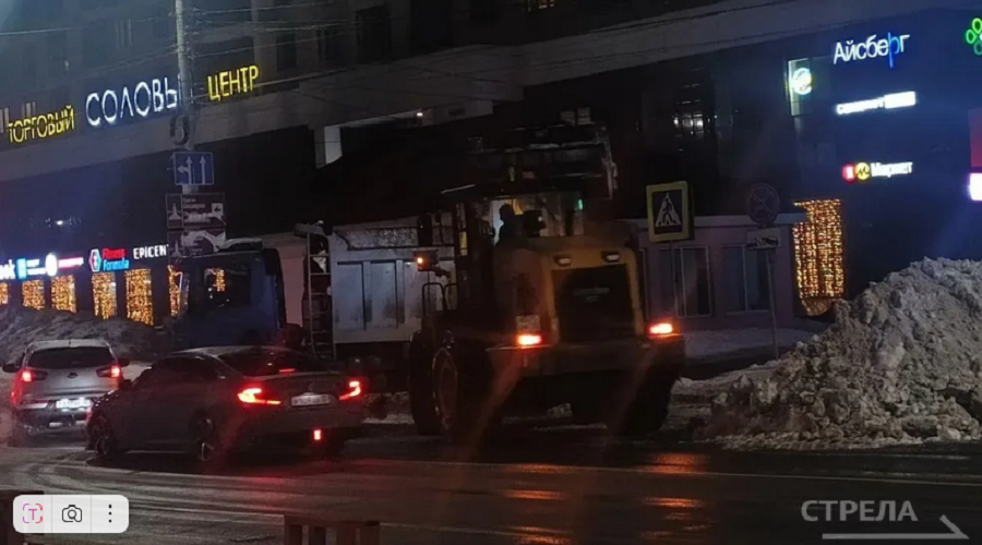 С улиц Брянска за сутки вывезли 486 тонн снега