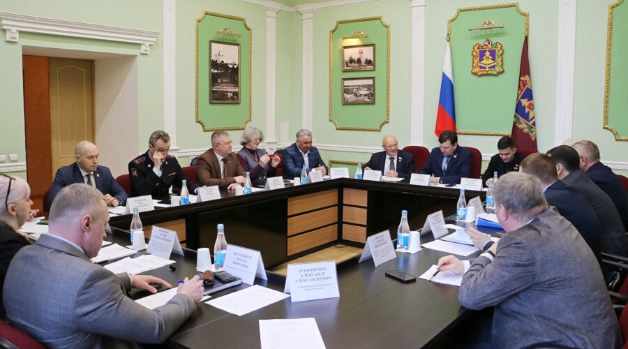 Заседание комитета Брянской областной Думы по ЖКХ, транспорту и энергетике