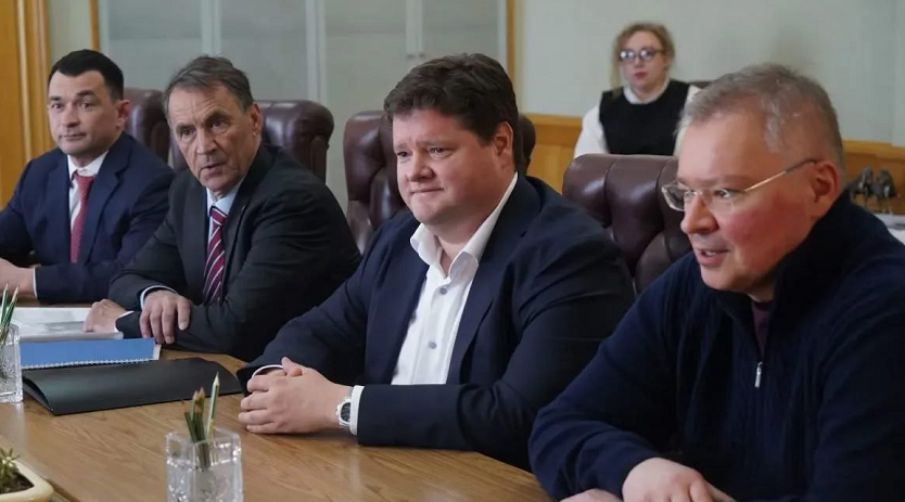 Обсудили инвестиционный проект с ООО  «Брянский сад».