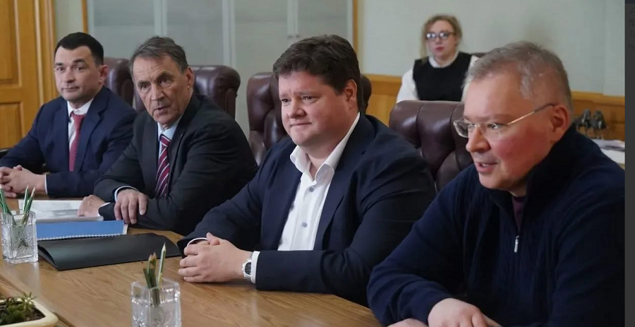 Обсудили инвестиционный проект с ООО  «Брянский сад».