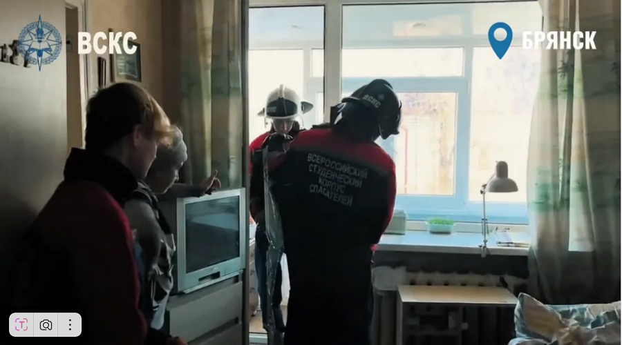 Всероссийский студенческий корпус спасателей оказывает помощь пострадавшим в Брянске