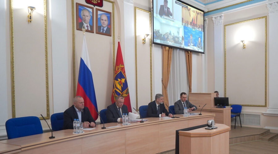 На Брянщине на жилье детям-сиротам в 2025 году было выделено более полутора миллиардов рублей