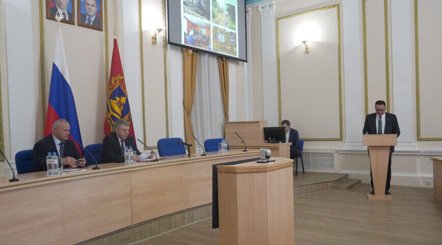 В Брянской области проводится мониторинг пожароопасной обстановки в лесах