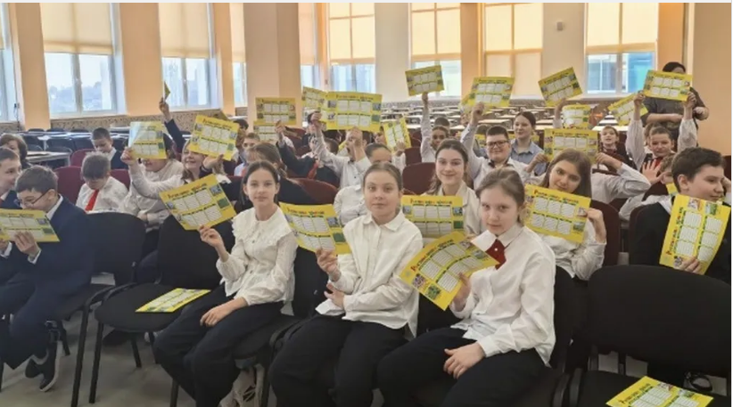 Брянские энергетики напомнили школьникам о правилах электробезопасности