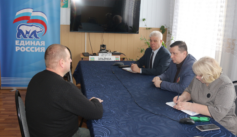 Депутат Брянской областной Думы  провел личный прием граждан