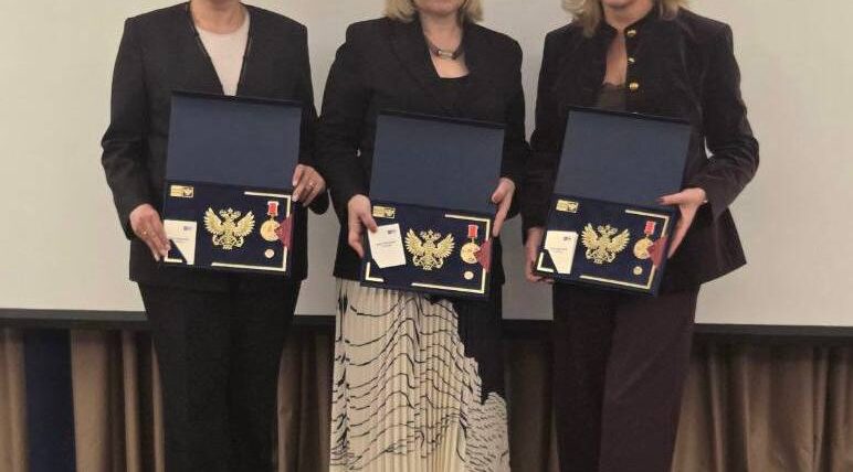 Руководители трёх приграничных управлений Почты России получили знак «За мужество»