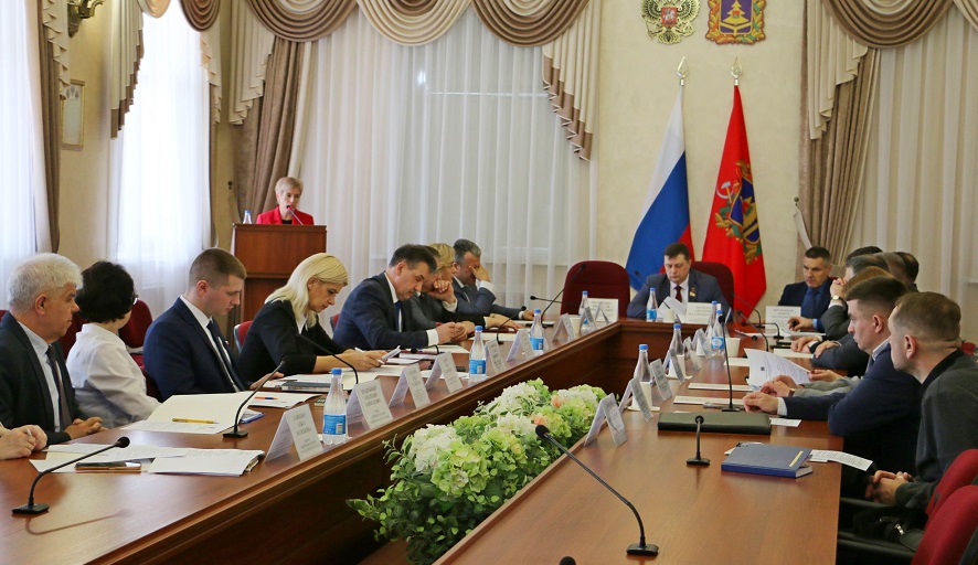 Брянская Дума провела заседание комитета по делам ветеранов, участников боевых действий