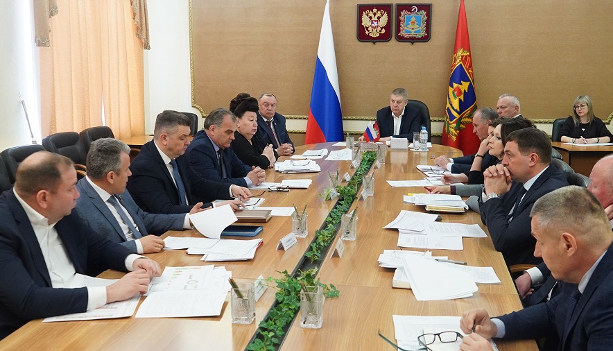 На Брянщине  действует  комплекс мер социальной поддержки участников СВО и членов их семей