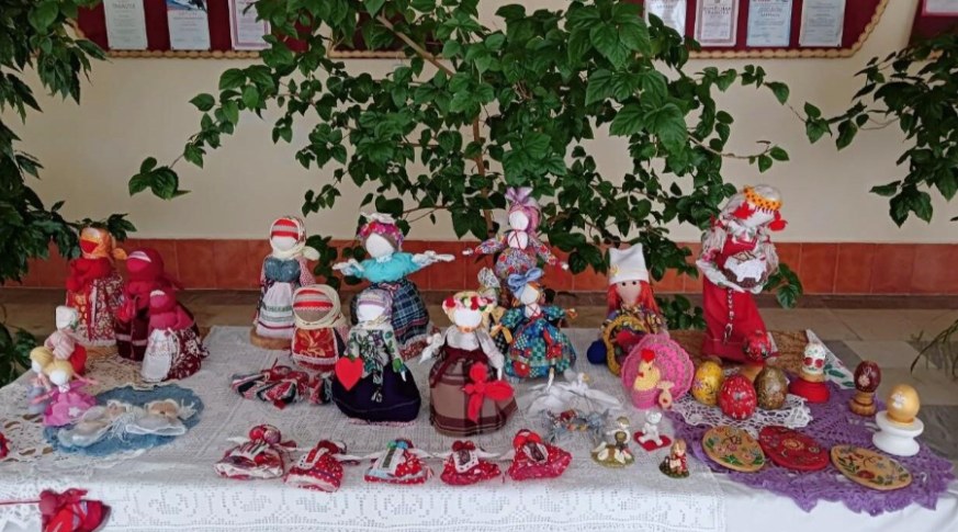 В Суземке Брянской области работает пасхальная выставка