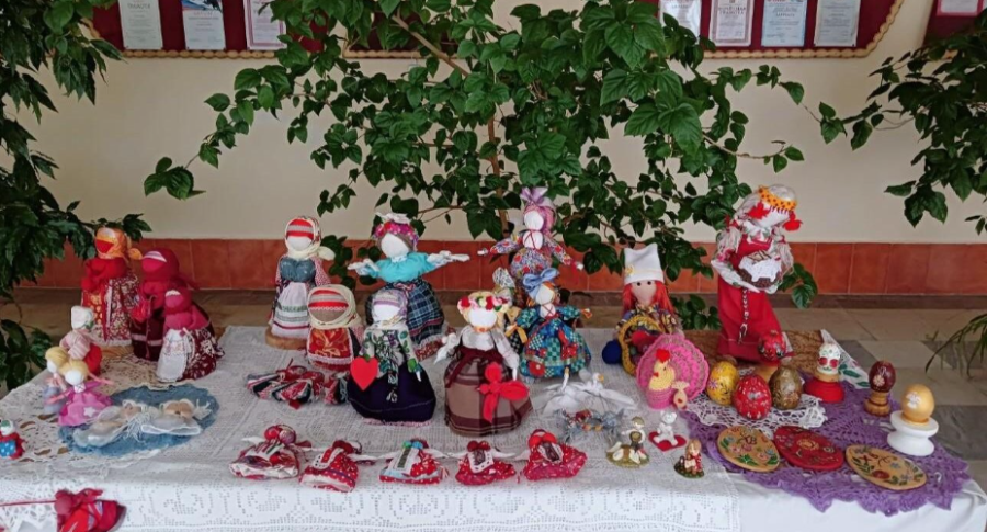 В Суземке Брянской области работает пасхальная выставка