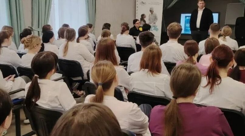 Новые горизонты для брянских выпускников медицинского колледжа