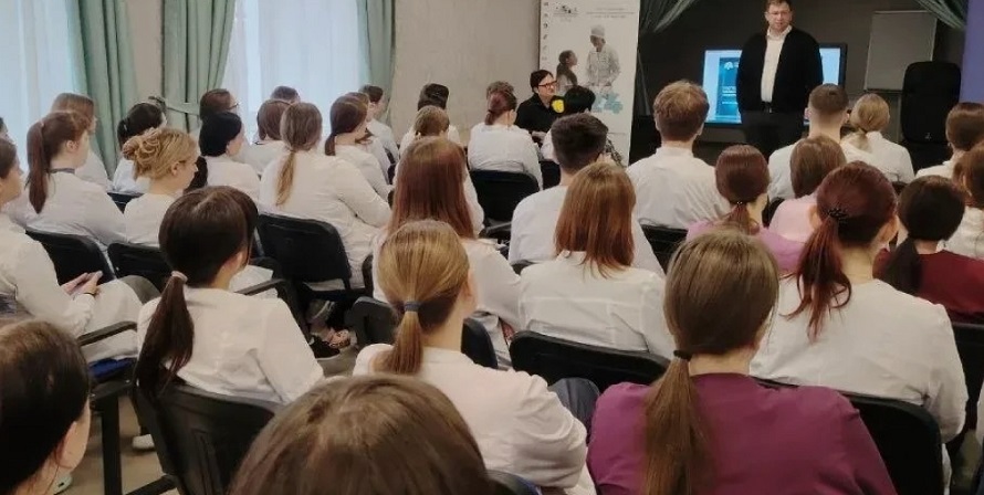 Новые горизонты для брянских выпускников медицинского колледжа