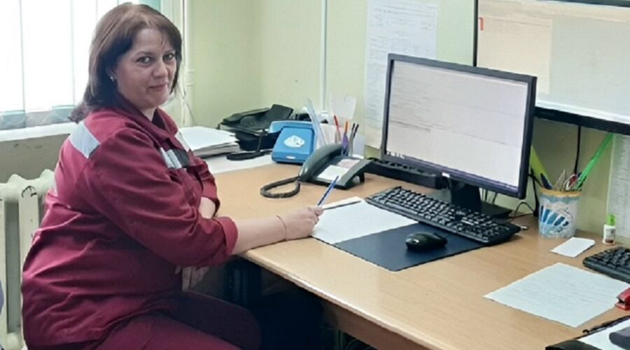 Фельдшер Погарской ЦРБ награждена медалью Луки Крымского