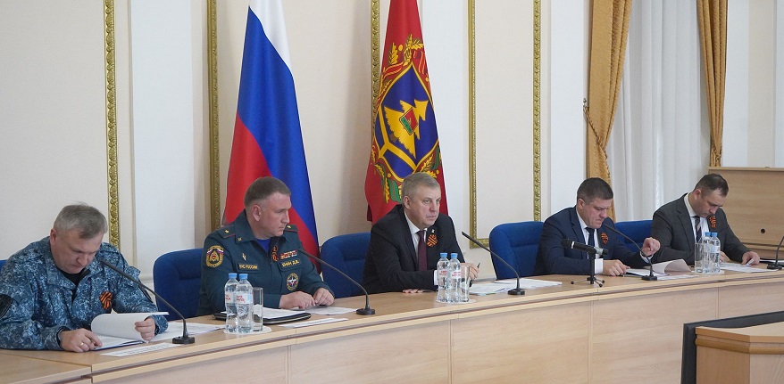 О предупреждении и ликвидации ЧС и обеспечению пожарной безопасности на Брянщине