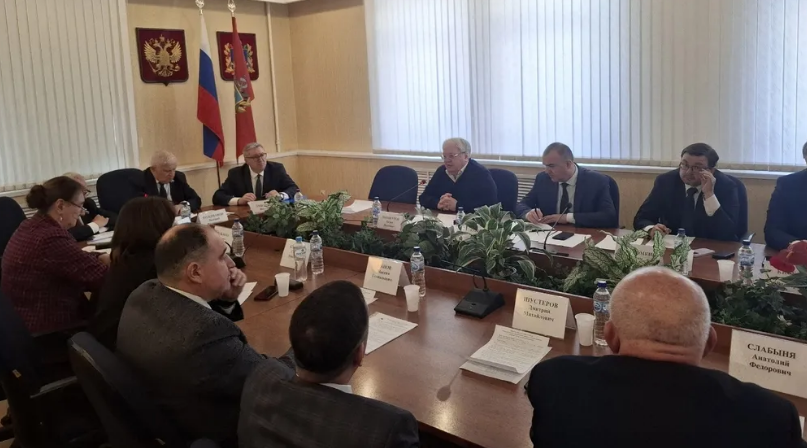 В Брянске общественники обсудили правовые вопросы в здравоохранении
