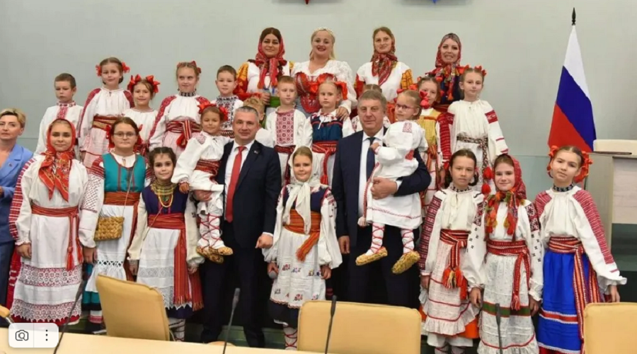 Сегодня Россия и Беларусь отмечают День единения братских народов