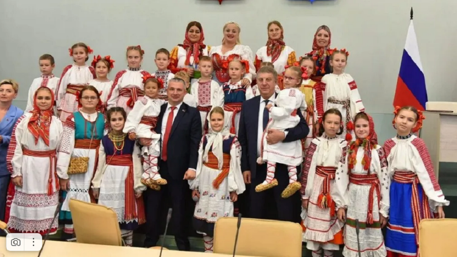 Сегодня Россия и Беларусь отмечают День единения братских народов