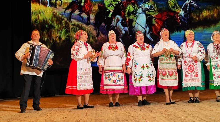 В Брянске состоялся межрегиональный фестиваль «В песне душа казака»