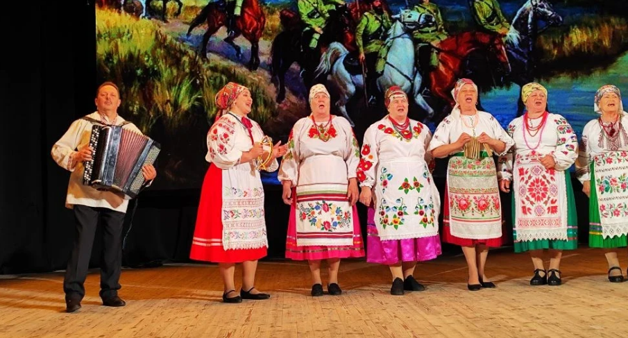 В Брянске состоялся межрегиональный фестиваль «В песне душа казака»