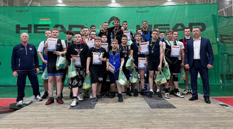 Турнир по тяжёлой атлетике прошел в Брянске в честь Александра Чепикова