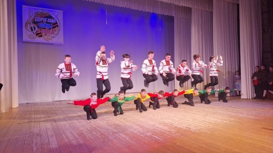 В Бежице состоялся ХI открытый фестиваль патриотического творчества «Дорогами войны и Побед!»
