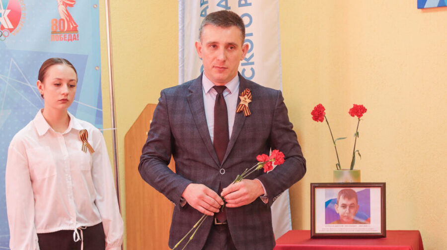 «Парту Героя» открыли в Брянском колледже олимпийского резерва