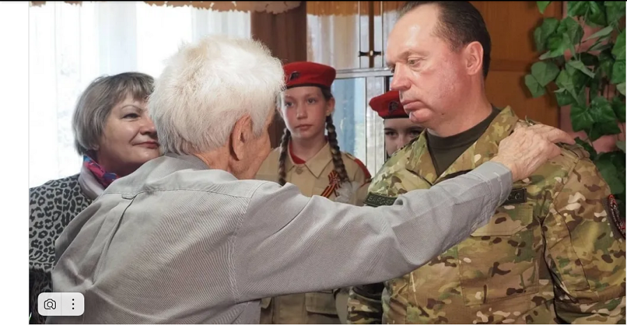 Поздравление ветеранов с Днем Победы командиром отряда «БАРС-Брянск»