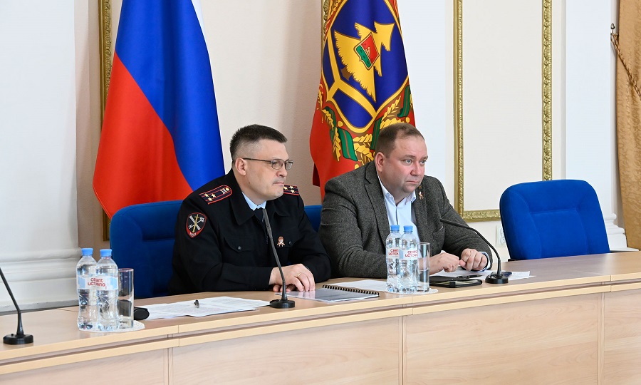 Заседание комиссии по безопасности дорожного движения в Брянской области