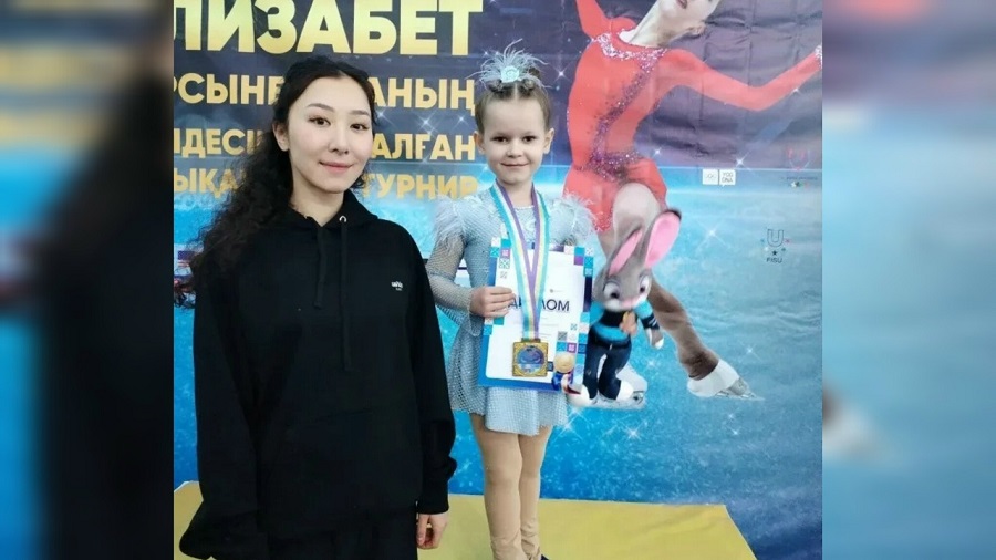 Юная брянская фигуристка завоевала золото соревнований в Казахстане