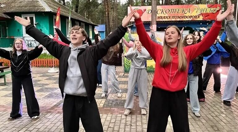 В Брянской области стартовала профильная смена «Время Первых: детская инициатива»
