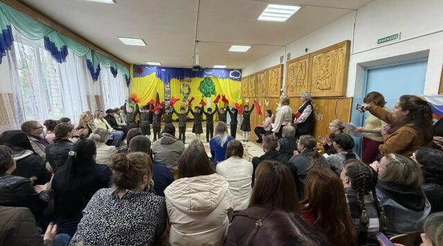 В Злынковском детском саду » Теремок» прошло родительское собрание