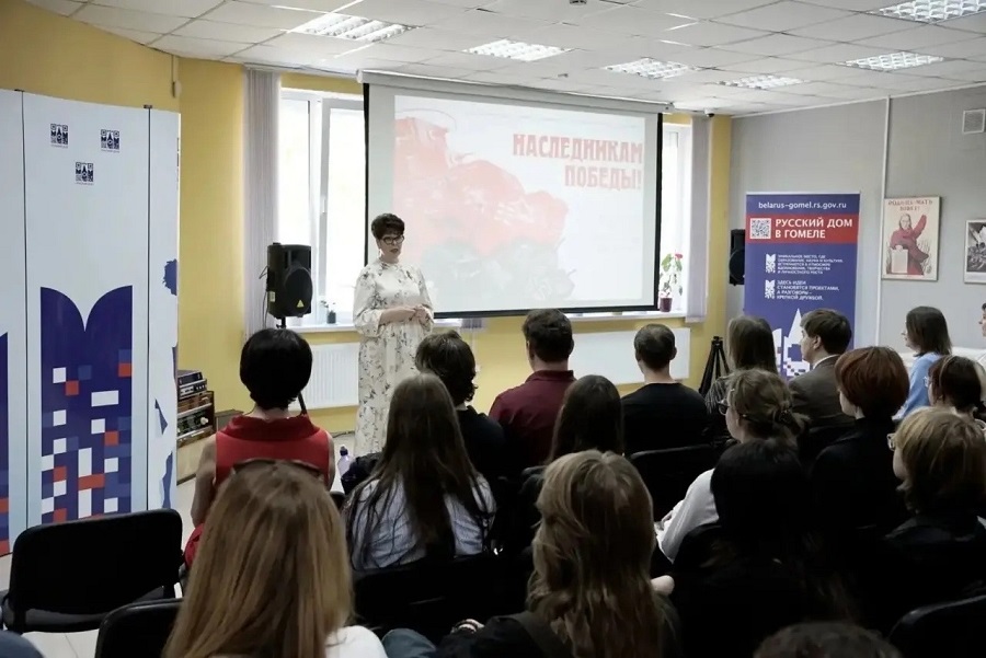 Открытие историко-патриотической выставки в Гомеле