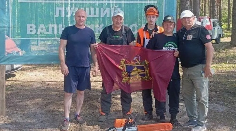 Брянские вальщики заняли 1 место на чемпионате «Лесоруб-2026» в Йошкар-Оле