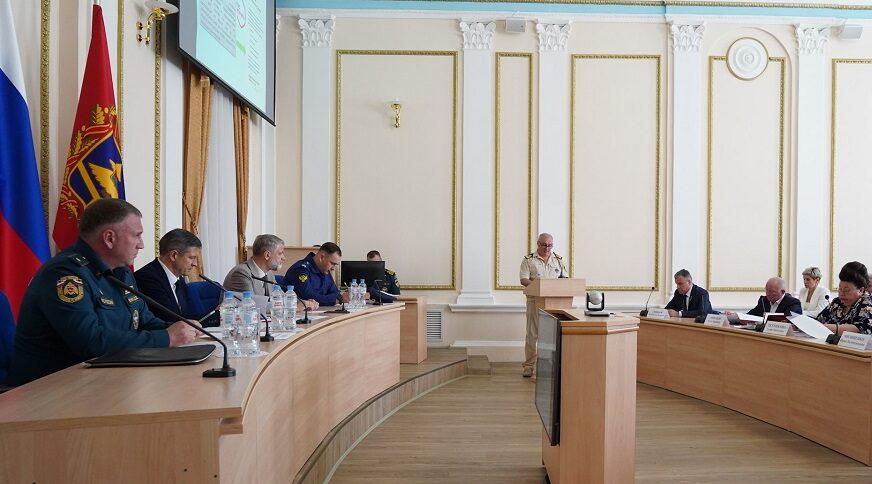 Врио Губернатора Брянской области Егора Ковальчук  провел оперативное совещание
