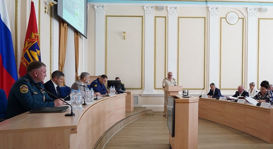 Врио Губернатора Брянской области Егора Ковальчук  провел оперативное совещание
