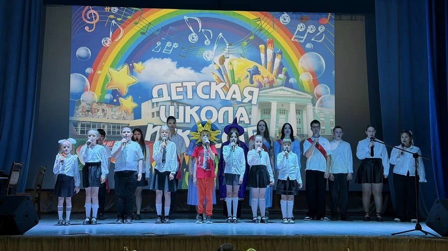 В Злынковской детской школе искусств состоялся отчётный концерт