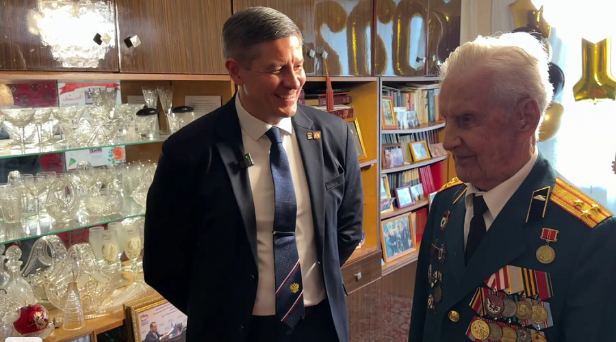 Борис Васильевич Шапошников — пример мужества и патриотизма