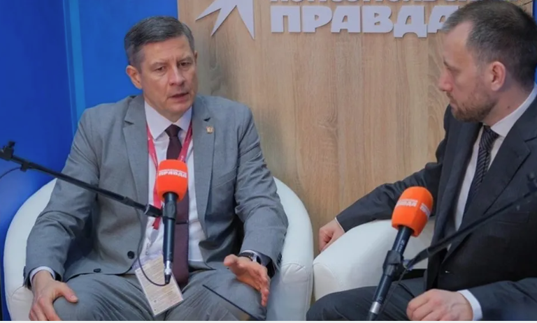 Глава  Брянской области Егор Ковальчук рассказал о развитии региона на ПМЭФ-2026