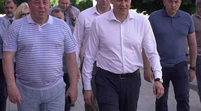 Петр    Глыбочко  и Егор  Ковальчук посетили Брянский филиал  вуза.