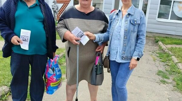 Специалисты Злынковского КЦСОН  рассказали  о социальной поддержке семей