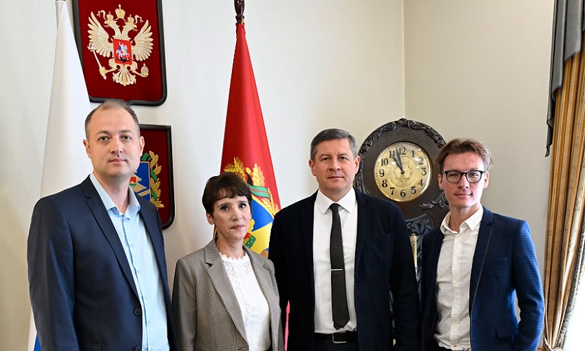 Врио Губернатора Брянской области посетил благотворительный фонд «Ванечка»