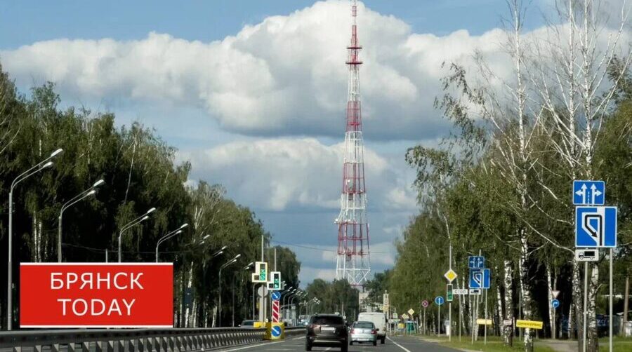 На телебашне в Брянске в День семьи включат праздничную подсветку