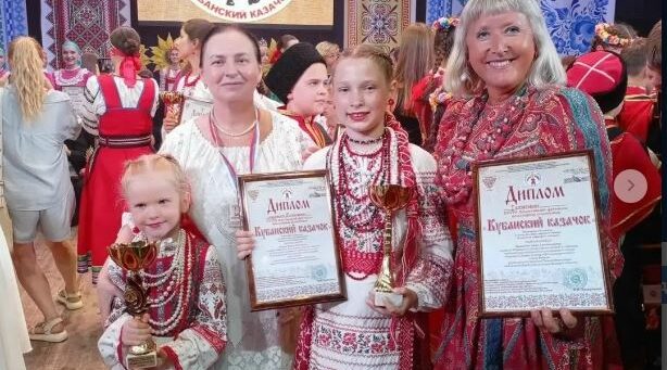 Брянская «Зарянка» успешно выступила на фестивале «Кубанский Казачок‑2026»