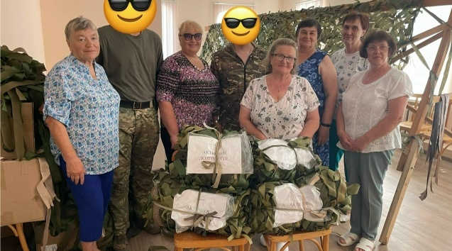 Злынковские «серебряные» волонтеры  продолжают оказывать помощь СВО