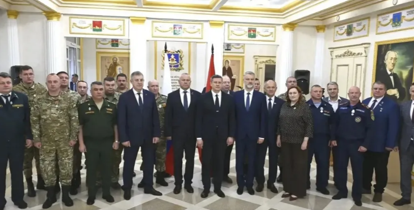 В день образования региона в Брянске провели церемонию вручения госнаград