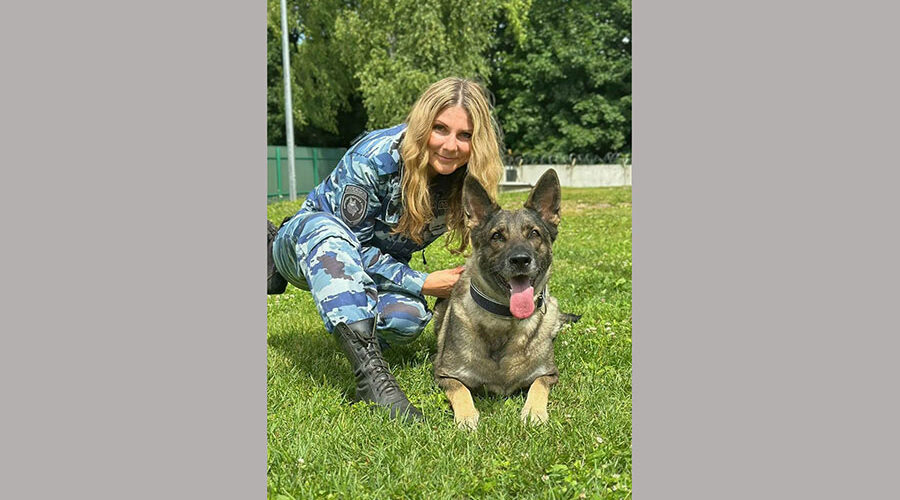 «Лучшей по профессии» стала полицейский‑кинолог из Брянска Галина Гасс