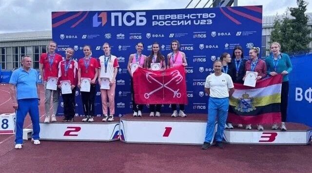 Брянские легкоатлеты взяли серебро Первенства России в эстафете